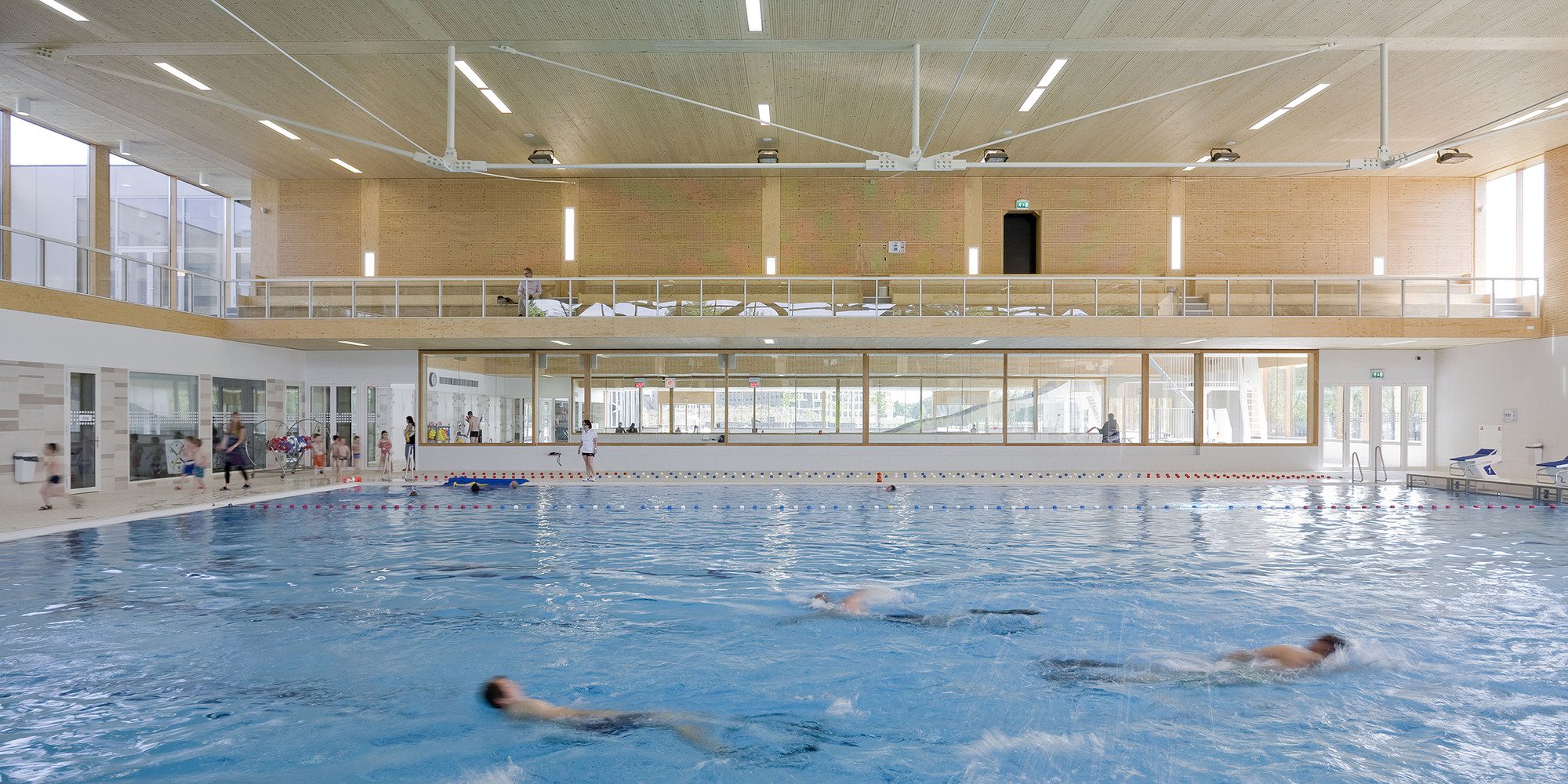 © Marcel van der Burg16