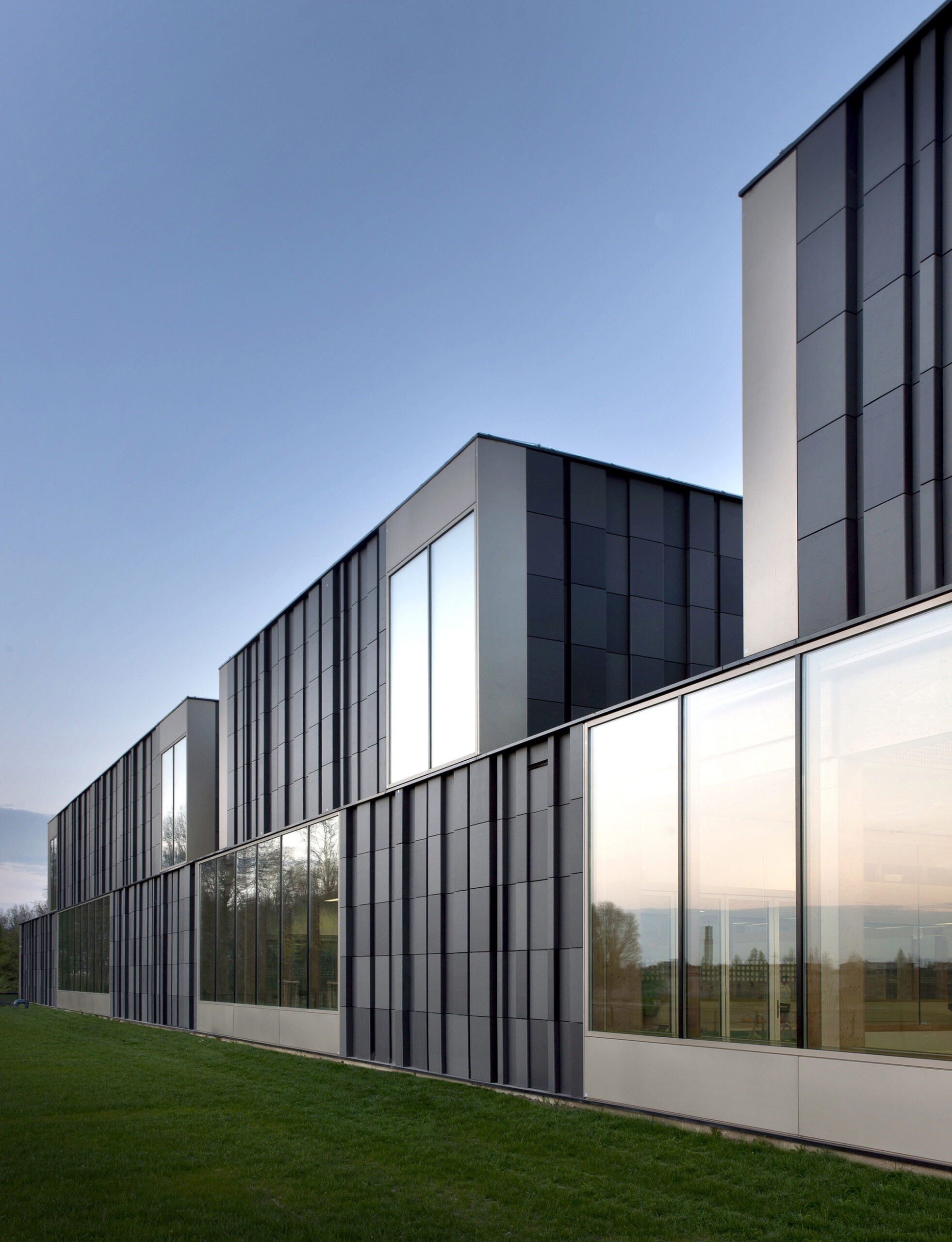 © Marcel van der Burg3