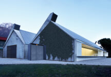 Hall Rowers Moto Guzzi