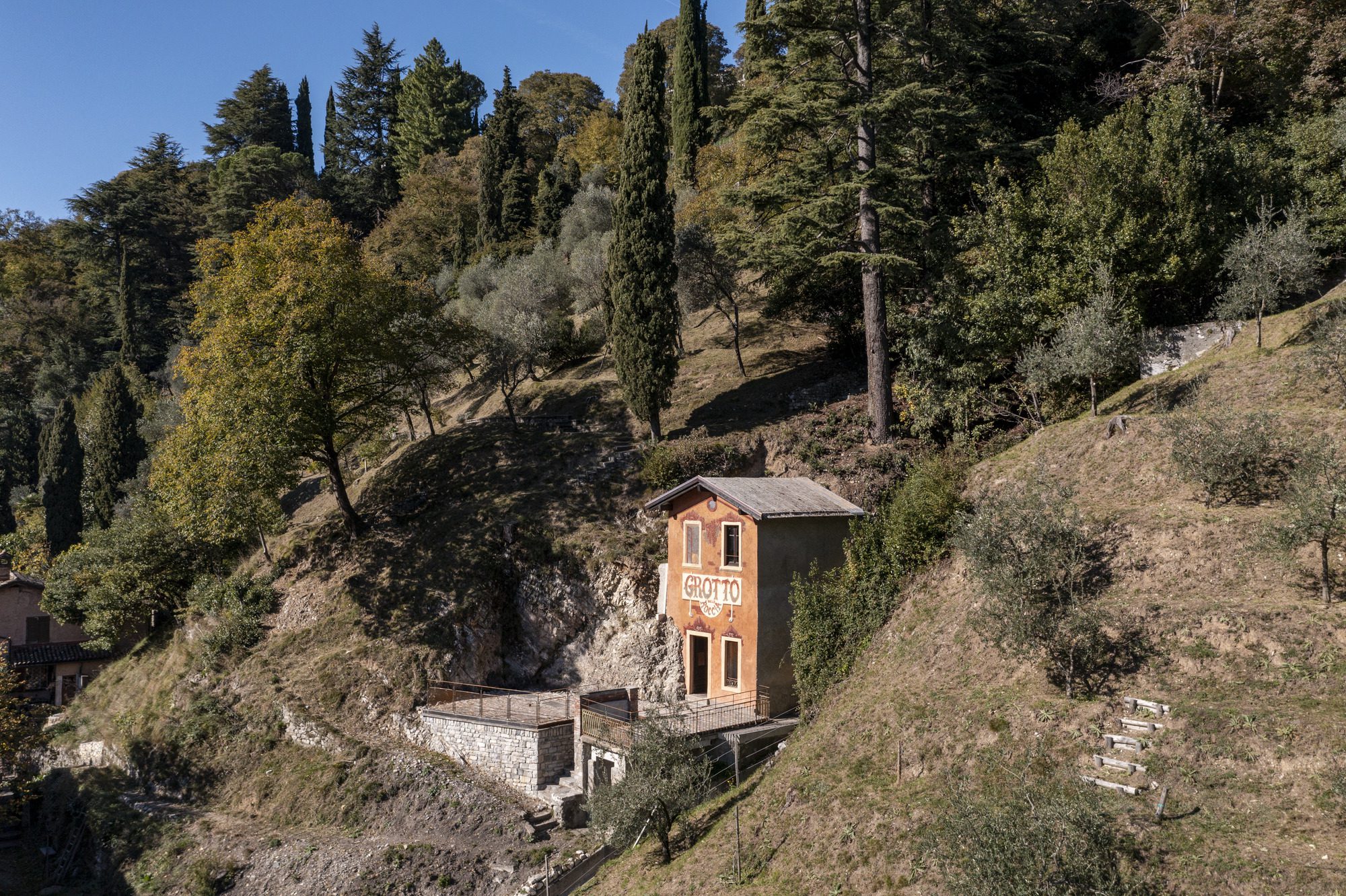 Renovation Grotto della Roccia