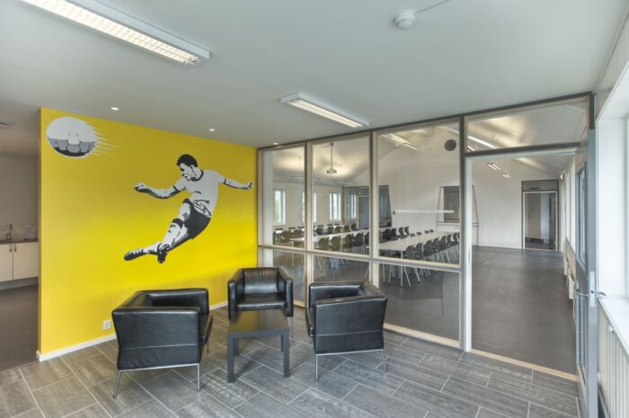 Trond clubhouse