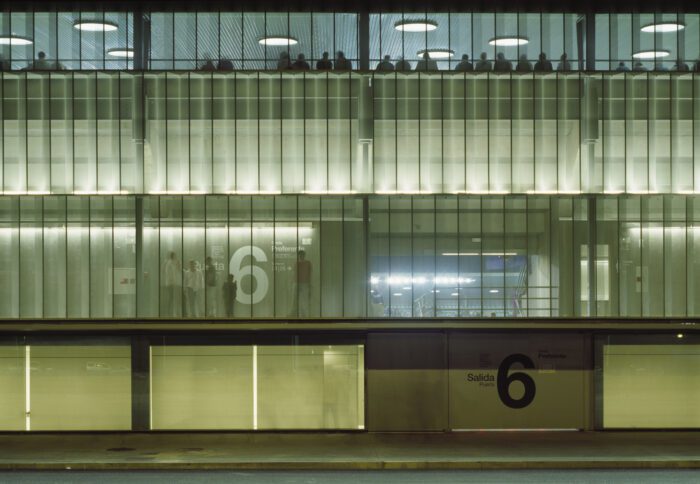 © Roland Halbe3