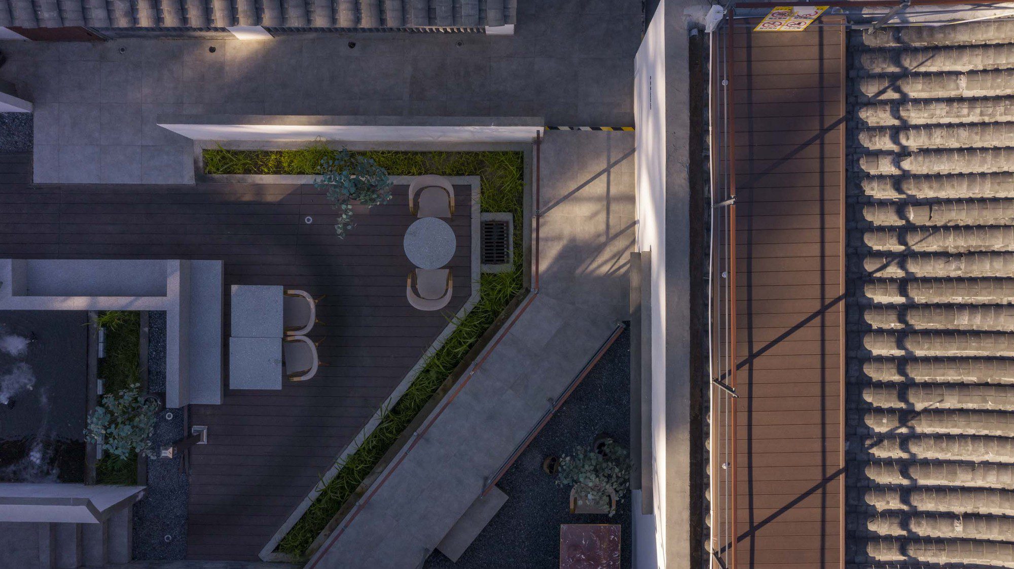 Village Courtyard Restaurant