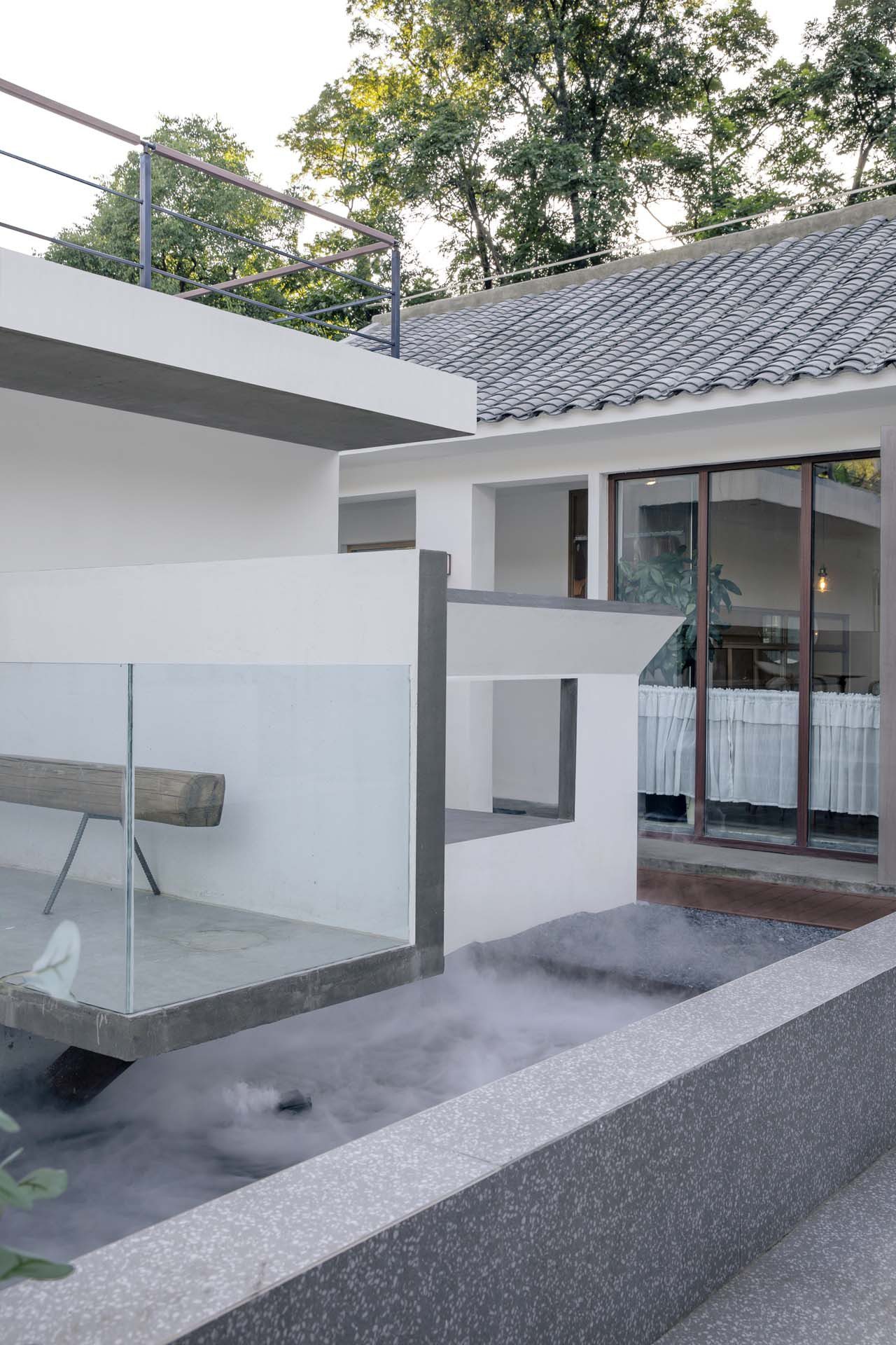 Village Courtyard Restaurant