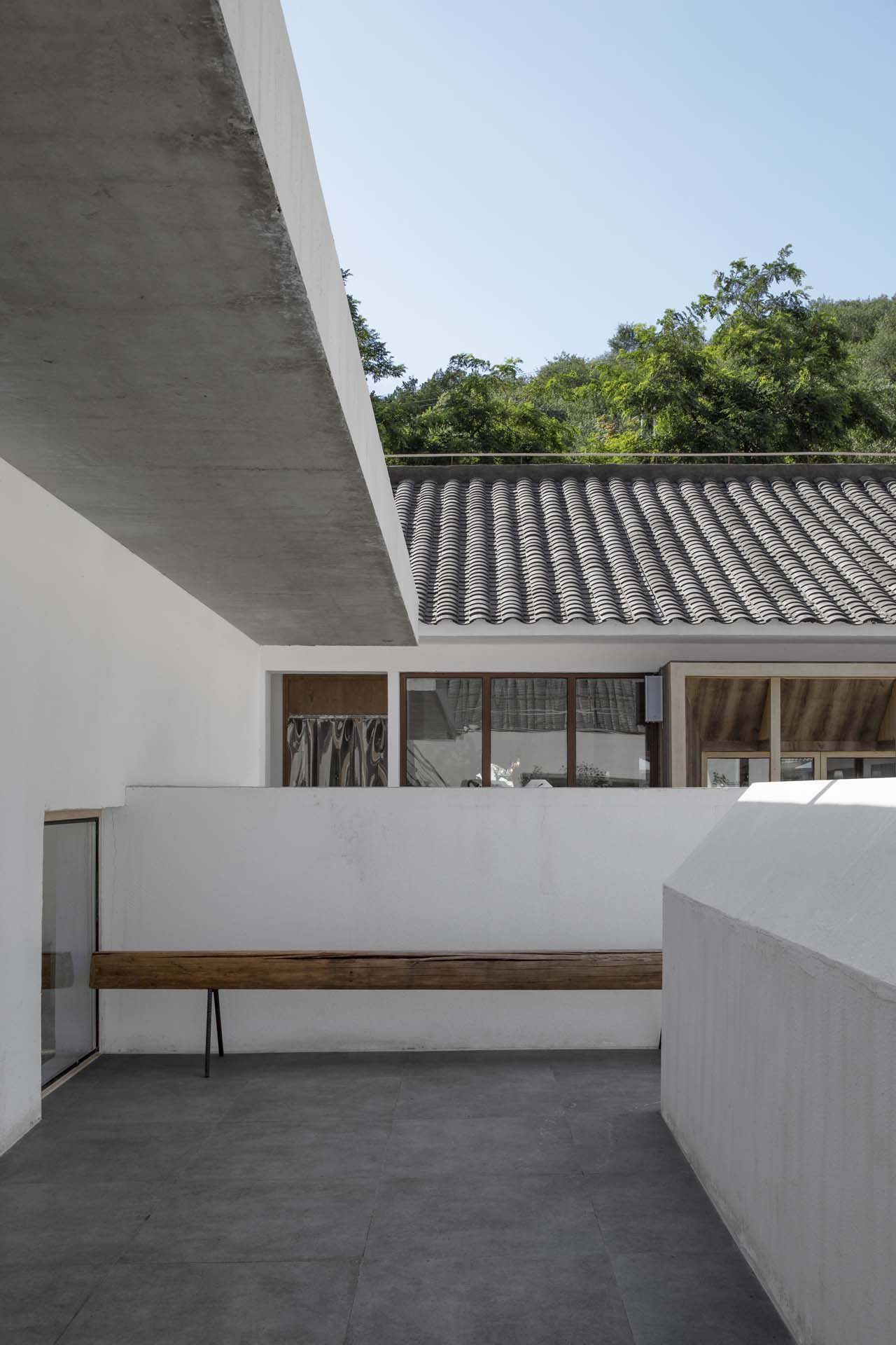 Village Courtyard Restaurant