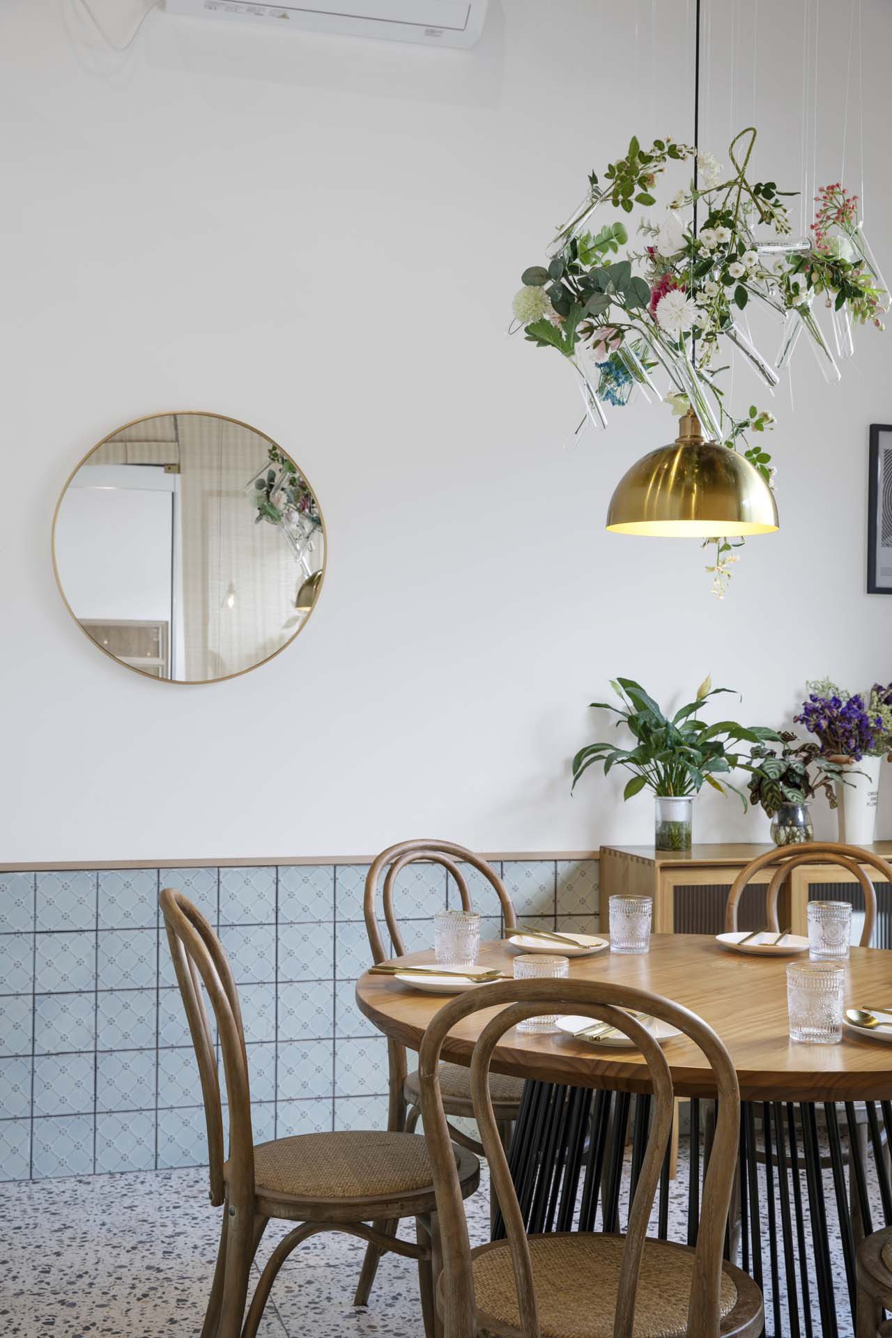 Village Courtyard Restaurant