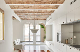 Renovation of Joan Blanques apartment