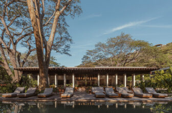 Andaz Beach Club