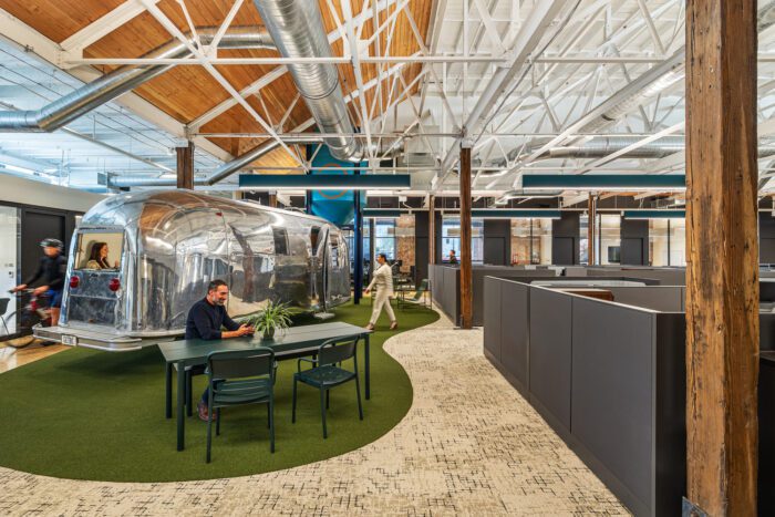 Brown and Crouppen King’s Hill Headquarters | HOK