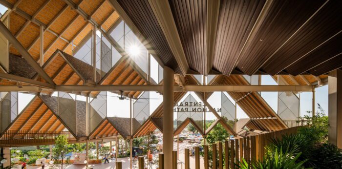 Central Nakhon Pathom