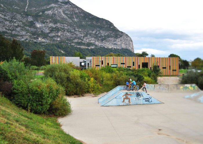 Community Arts Center and Youth Club | Mas Architecture