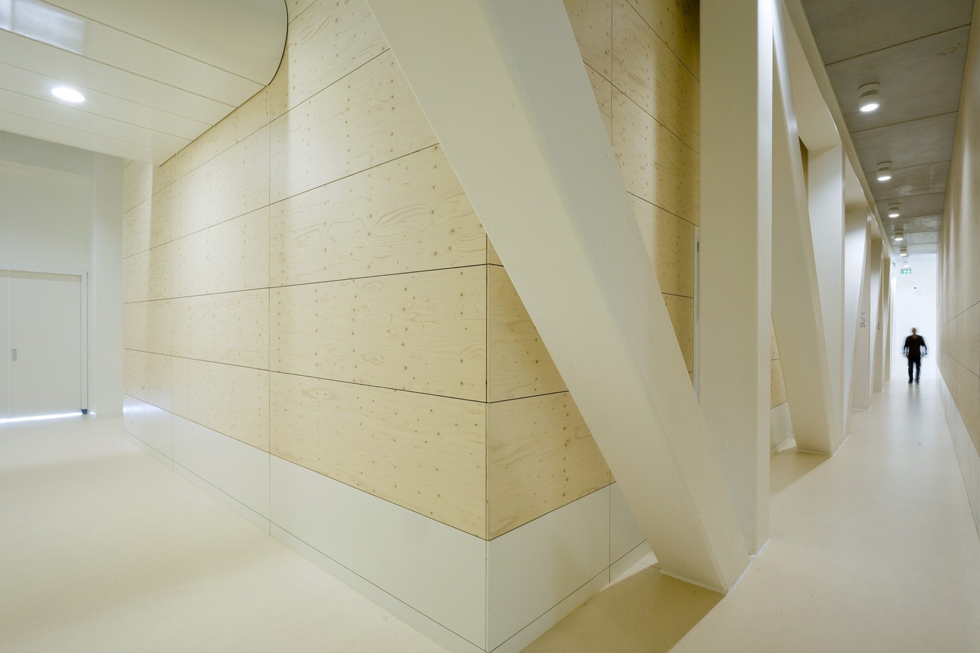 Courtesy of Slangen + Koenis Architects12