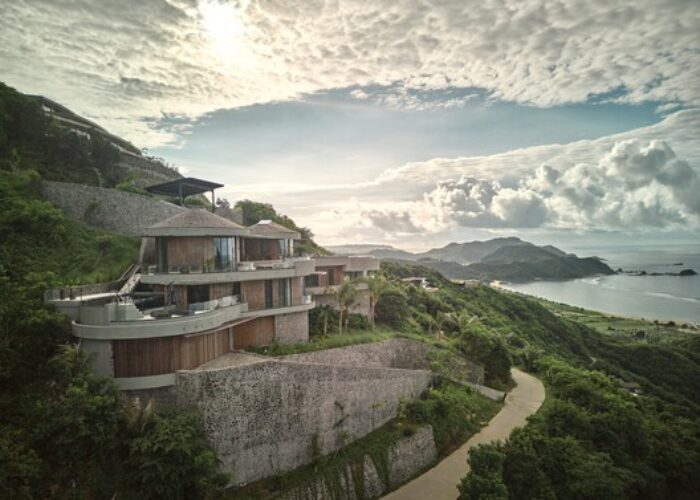 Nyrenstone Estate | Alexis Dornier