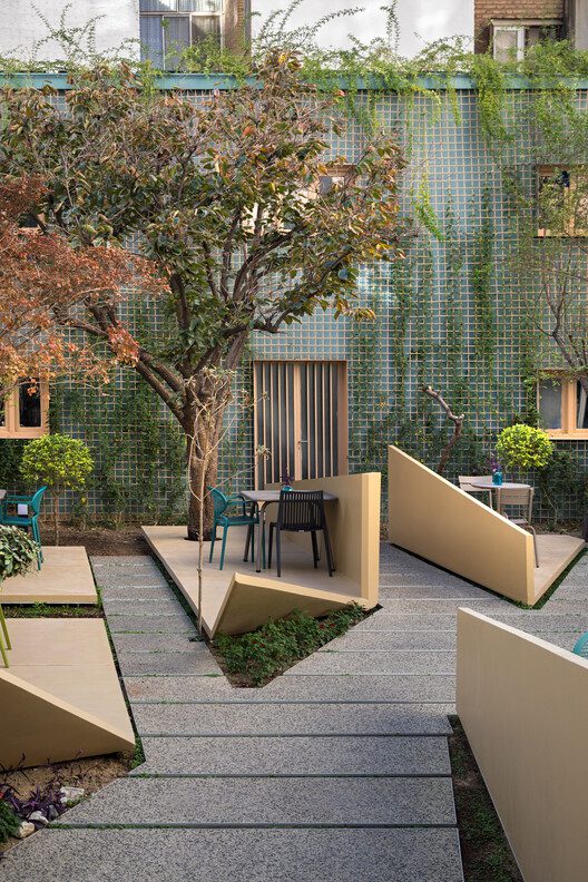 Sepand House of Culture and Art