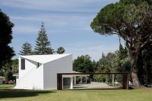 Guest Pavilion in Villa Magnolia | El Muelle Arquitectos
