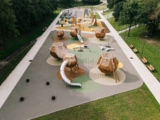 Kovo 11 Park | Inout.designstudio