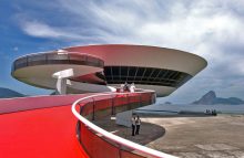 Oscar Niemeyer: The Leftist Who Built Brasilia