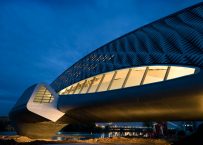 Zaragoza Bridge Pavilion | Zaha Hadid Architects
